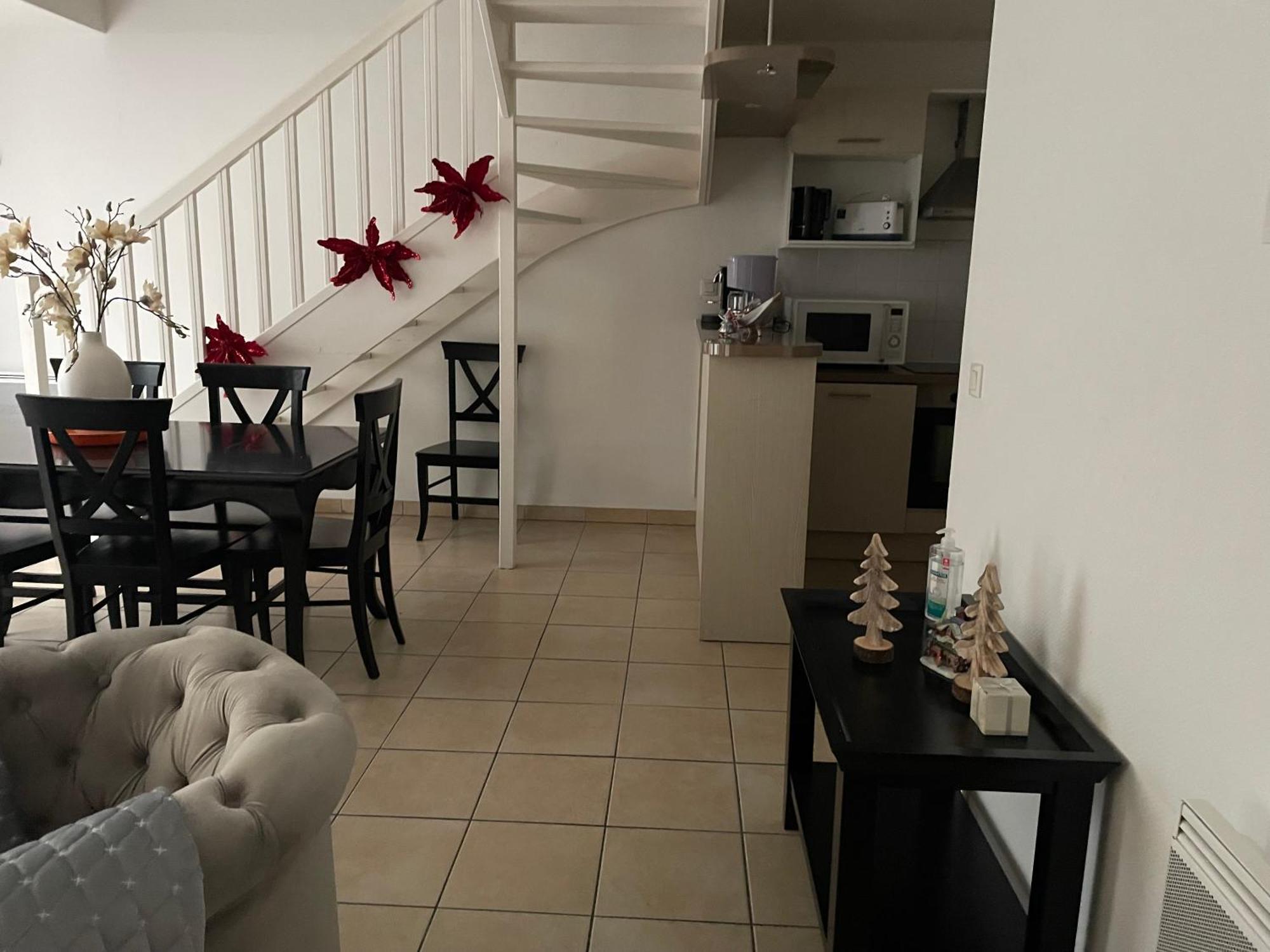 Superbe En Hyper Centre, Proche Apartment